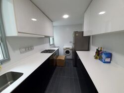 The Minton (D19), Condominium #443602801